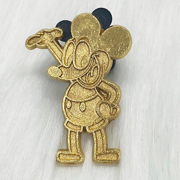 🔮 5/$25 Disney Gold Classic Mickey Mouse Pin - Picture 1 of 2